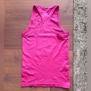 Lululemon Swiftly tank